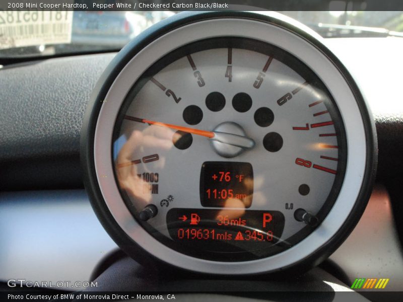 Pepper White / Checkered Carbon Black/Black 2008 Mini Cooper Hardtop