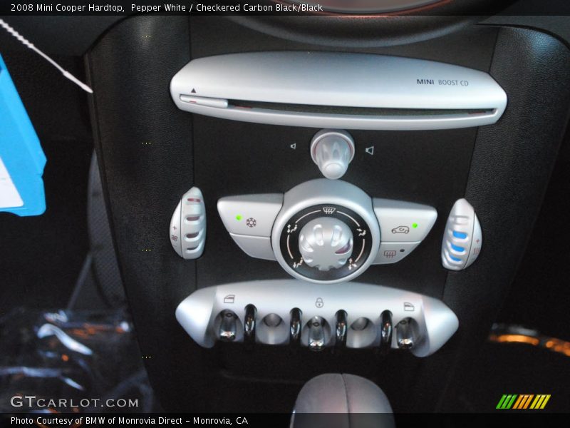 Pepper White / Checkered Carbon Black/Black 2008 Mini Cooper Hardtop