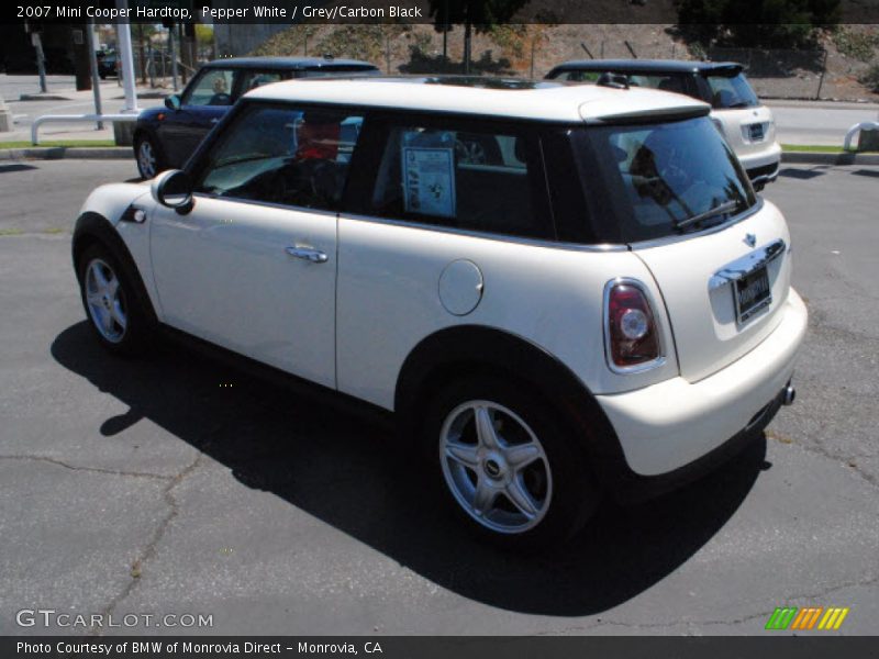 Pepper White / Grey/Carbon Black 2007 Mini Cooper Hardtop