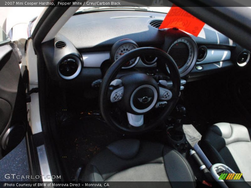 Pepper White / Grey/Carbon Black 2007 Mini Cooper Hardtop
