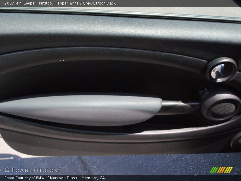 Pepper White / Grey/Carbon Black 2007 Mini Cooper Hardtop