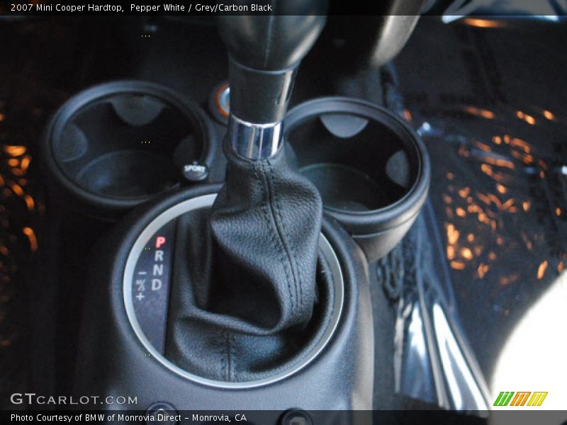 Pepper White / Grey/Carbon Black 2007 Mini Cooper Hardtop