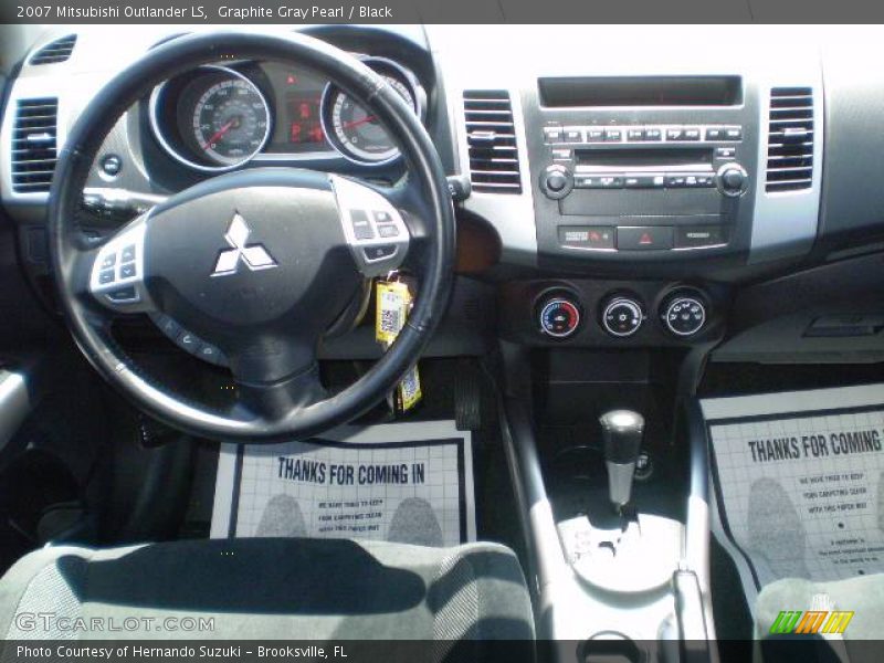 Graphite Gray Pearl / Black 2007 Mitsubishi Outlander LS