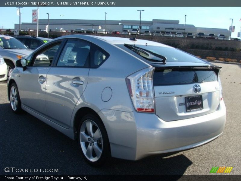  2010 Prius Hybrid V Classic Silver Metallic