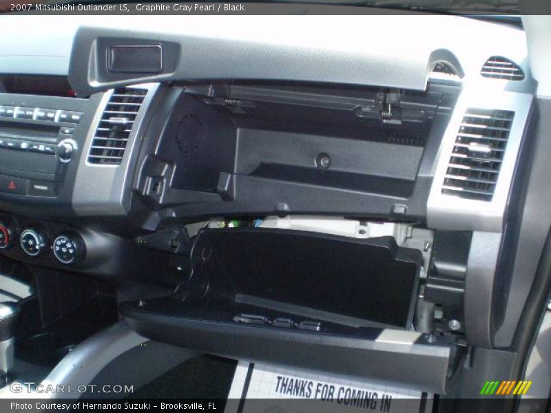 Graphite Gray Pearl / Black 2007 Mitsubishi Outlander LS
