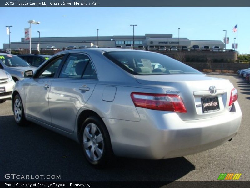 Classic Silver Metallic / Ash 2009 Toyota Camry LE