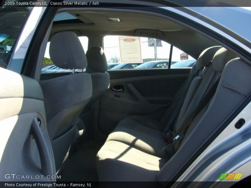 Classic Silver Metallic / Ash 2009 Toyota Camry LE
