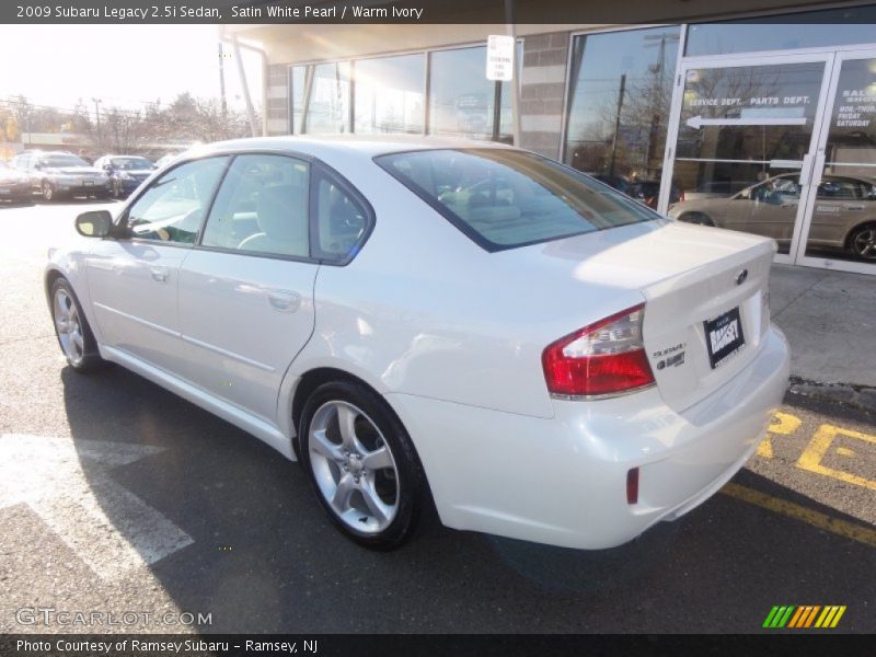 Satin White Pearl / Warm Ivory 2009 Subaru Legacy 2.5i Sedan