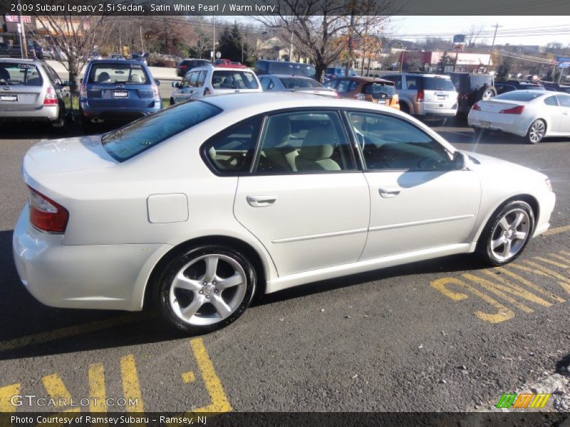 Satin White Pearl / Warm Ivory 2009 Subaru Legacy 2.5i Sedan