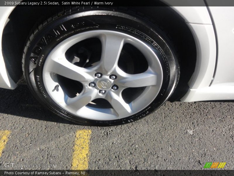 Satin White Pearl / Warm Ivory 2009 Subaru Legacy 2.5i Sedan
