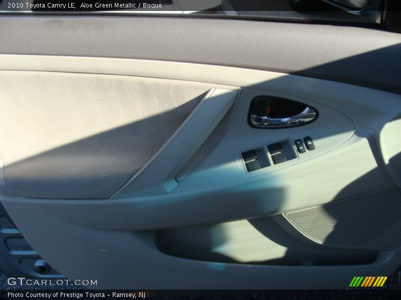 Aloe Green Metallic / Bisque 2010 Toyota Camry LE