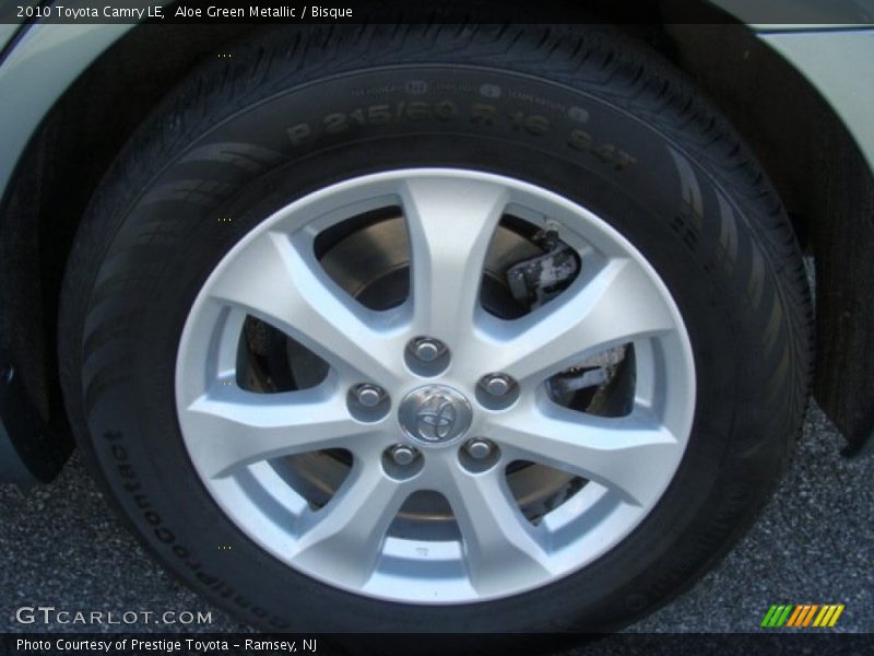 Aloe Green Metallic / Bisque 2010 Toyota Camry LE