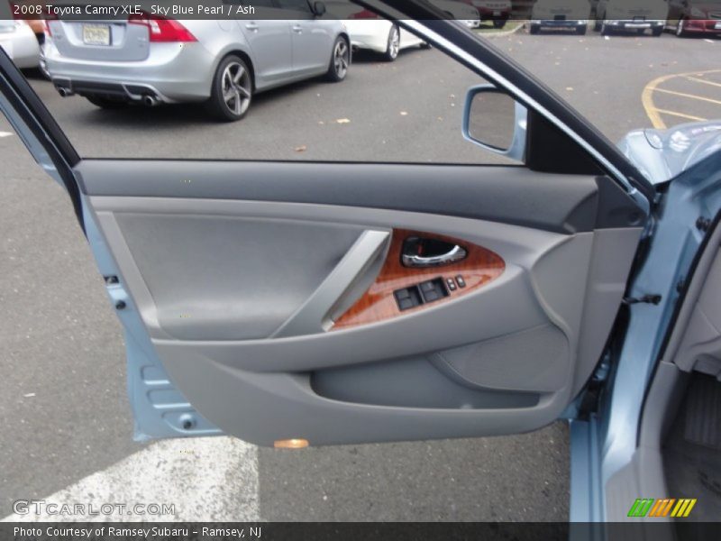 Sky Blue Pearl / Ash 2008 Toyota Camry XLE