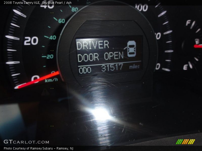 Sky Blue Pearl / Ash 2008 Toyota Camry XLE