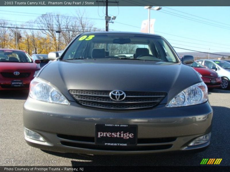 Phantom Gray Pearl / Stone 2003 Toyota Camry XLE