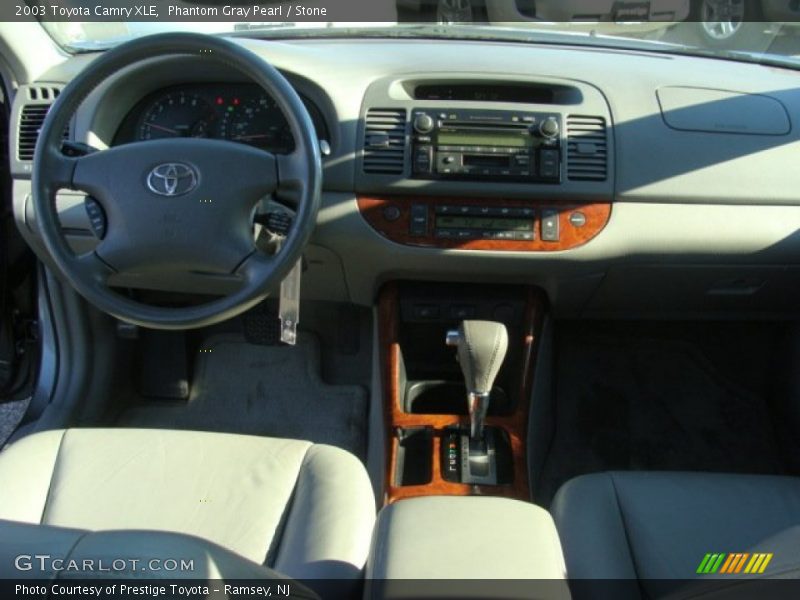 Phantom Gray Pearl / Stone 2003 Toyota Camry XLE