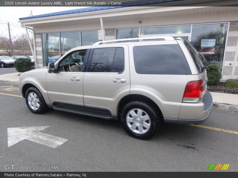 Light French Silk Metallic / Camel 2005 Lincoln Aviator Luxury AWD
