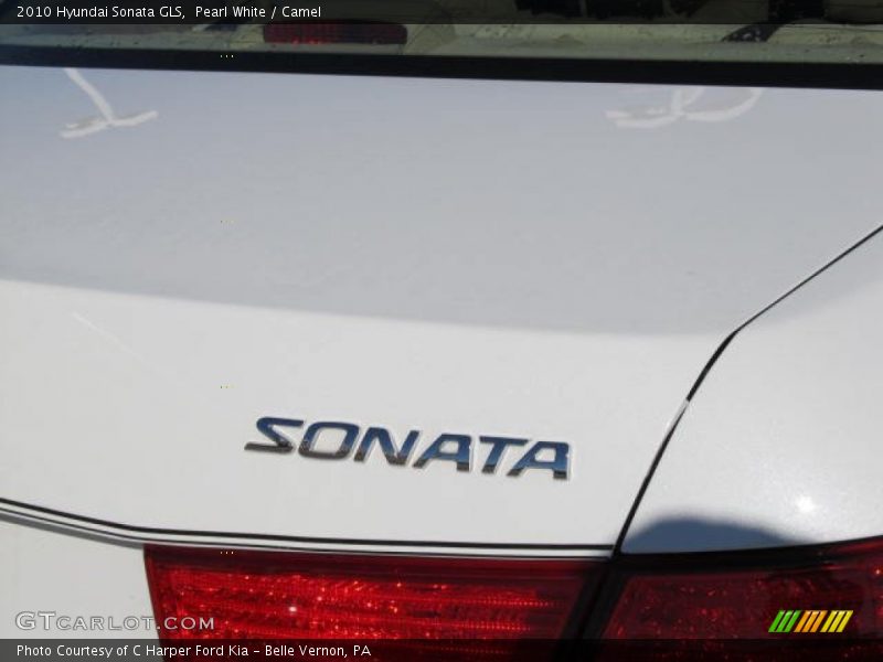 Pearl White / Camel 2010 Hyundai Sonata GLS