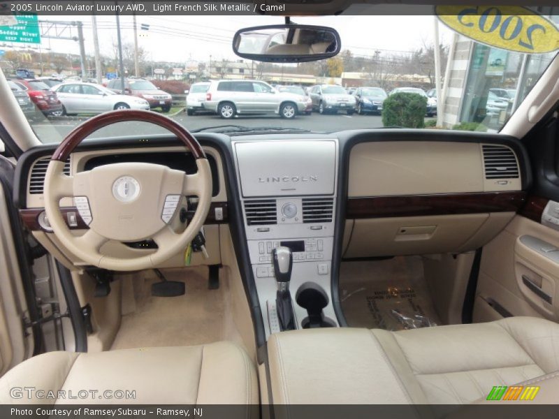 Light French Silk Metallic / Camel 2005 Lincoln Aviator Luxury AWD