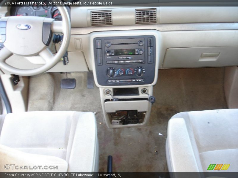 Arizona Beige Metallic / Pebble Beige 2004 Ford Freestar SES
