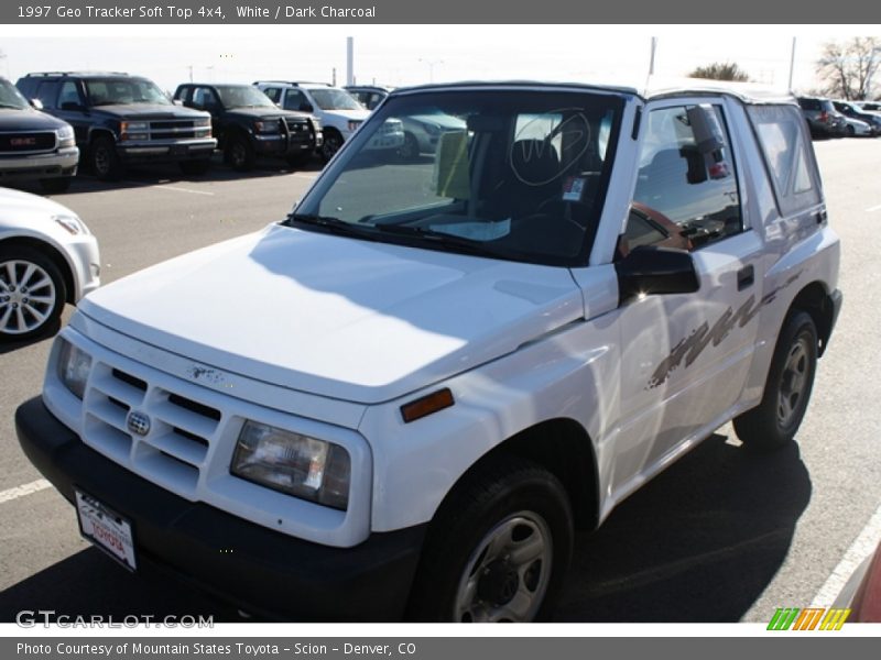 White / Dark Charcoal 1997 Geo Tracker Soft Top 4x4