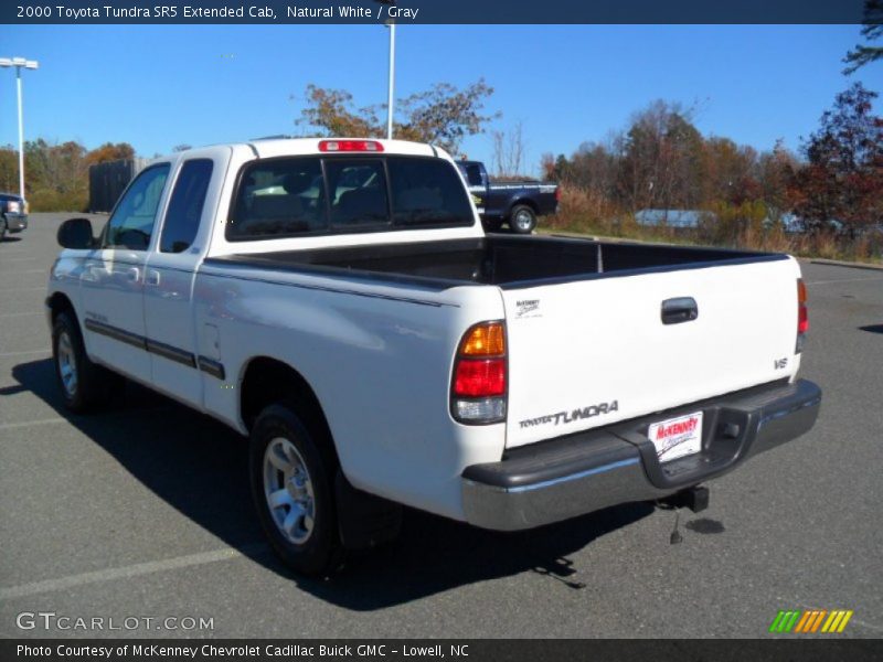 Natural White / Gray 2000 Toyota Tundra SR5 Extended Cab