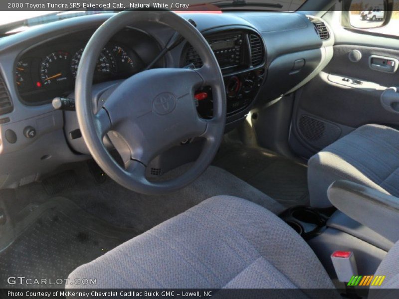 Natural White / Gray 2000 Toyota Tundra SR5 Extended Cab