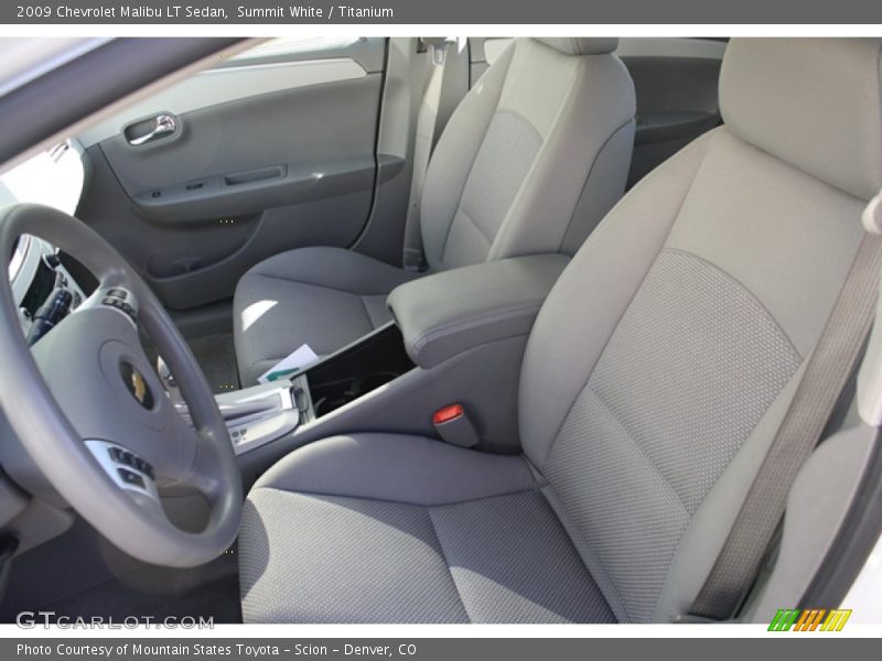 Summit White / Titanium 2009 Chevrolet Malibu LT Sedan