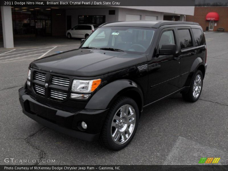 Brilliant Black Crystal Pearl / Dark Slate Gray 2011 Dodge Nitro Heat