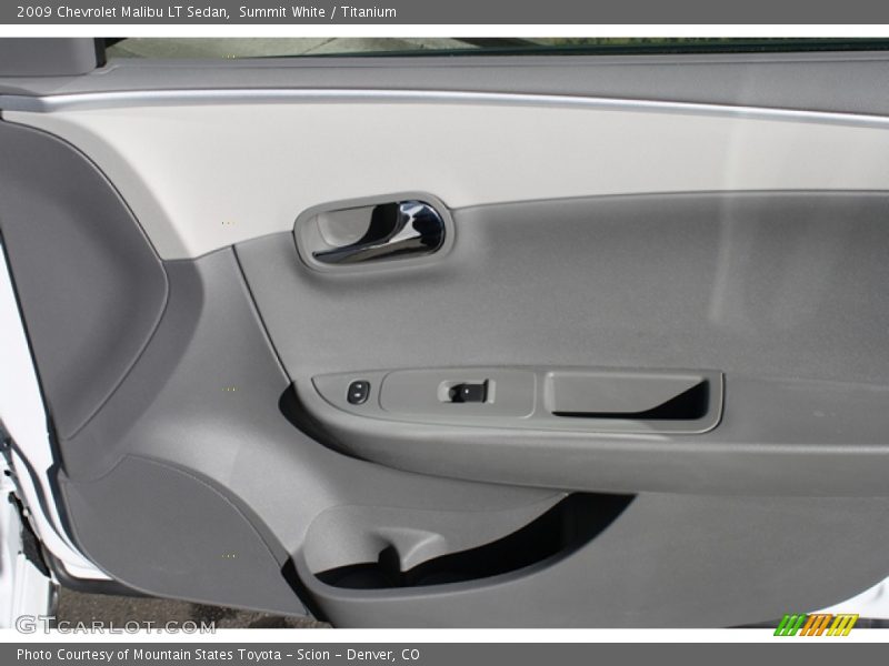 Summit White / Titanium 2009 Chevrolet Malibu LT Sedan