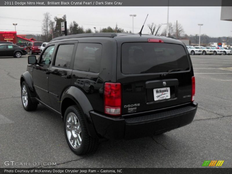 Brilliant Black Crystal Pearl / Dark Slate Gray 2011 Dodge Nitro Heat