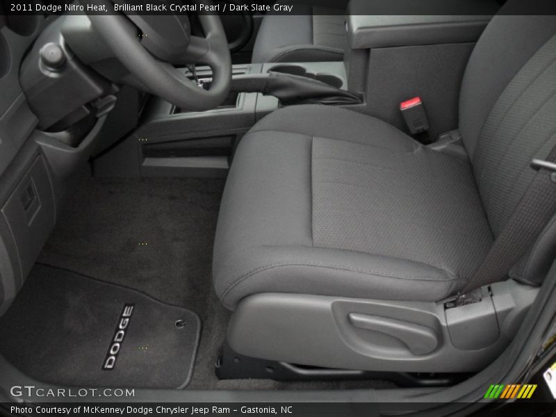 Brilliant Black Crystal Pearl / Dark Slate Gray 2011 Dodge Nitro Heat