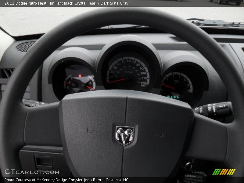 Brilliant Black Crystal Pearl / Dark Slate Gray 2011 Dodge Nitro Heat