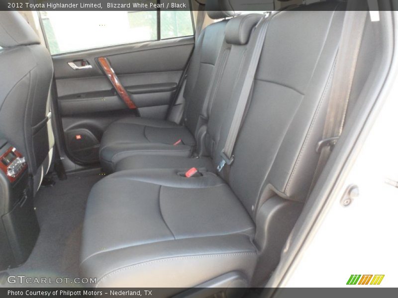 Blizzard White Pearl / Black 2012 Toyota Highlander Limited