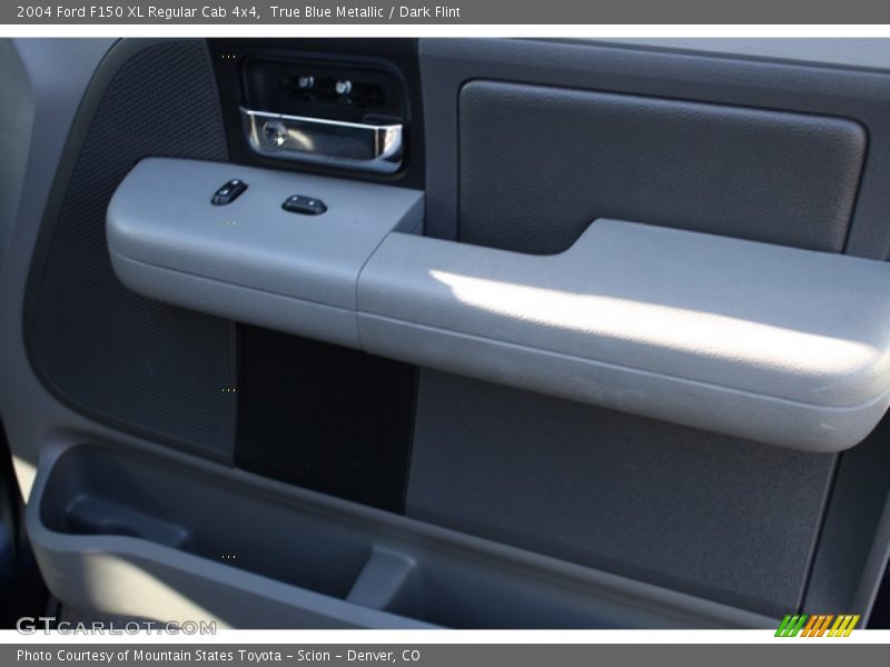 True Blue Metallic / Dark Flint 2004 Ford F150 XL Regular Cab 4x4