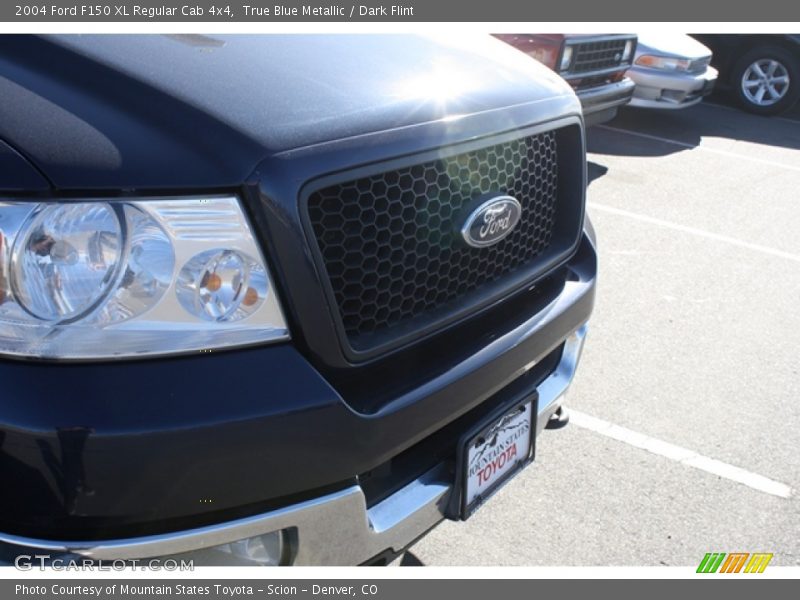 True Blue Metallic / Dark Flint 2004 Ford F150 XL Regular Cab 4x4