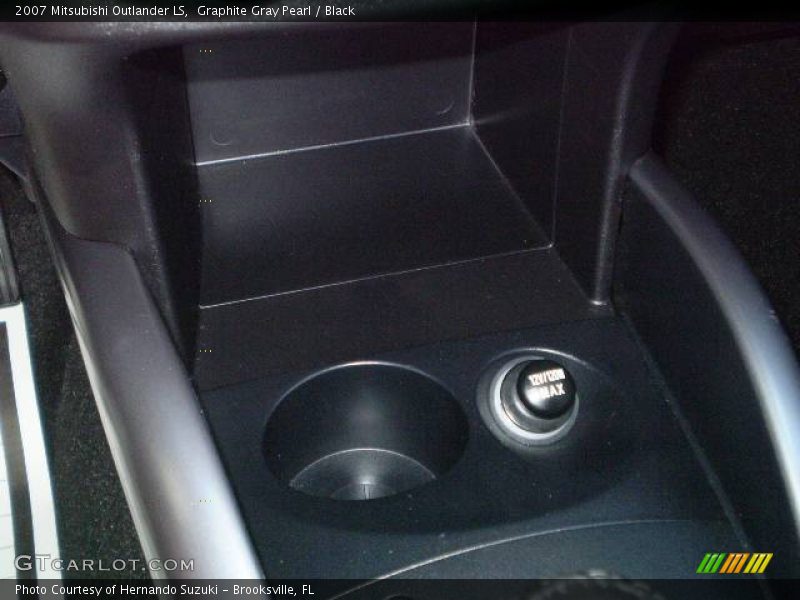 Graphite Gray Pearl / Black 2007 Mitsubishi Outlander LS