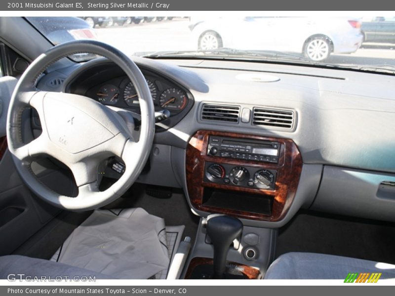 Sterling Silver Metallic / Gray 2001 Mitsubishi Galant ES