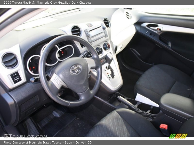 Magnetic Gray Metallic / Dark Charcoal 2009 Toyota Matrix S