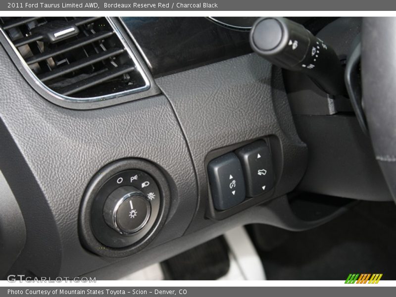 Bordeaux Reserve Red / Charcoal Black 2011 Ford Taurus Limited AWD