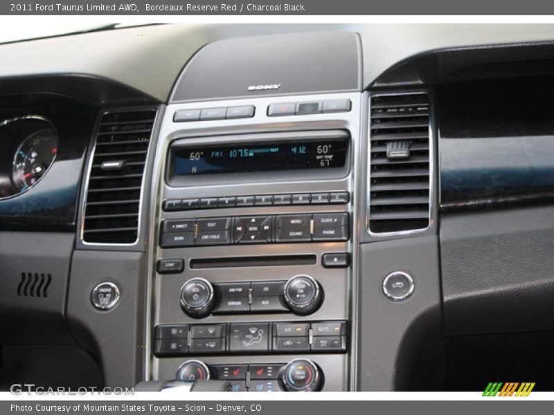 Bordeaux Reserve Red / Charcoal Black 2011 Ford Taurus Limited AWD
