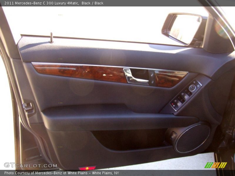 Black / Black 2011 Mercedes-Benz C 300 Luxury 4Matic