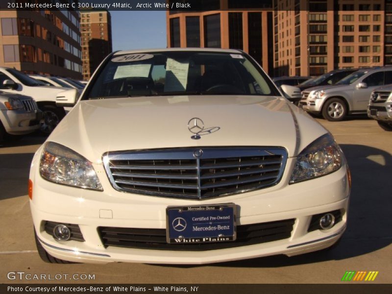 Arctic White / Black 2011 Mercedes-Benz C 300 Luxury 4Matic