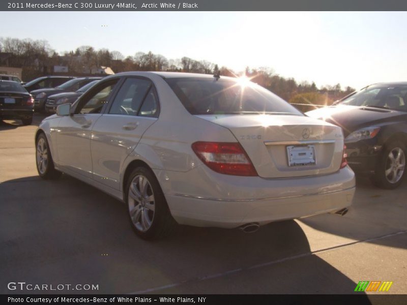 Arctic White / Black 2011 Mercedes-Benz C 300 Luxury 4Matic