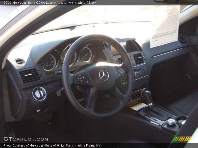 Arctic White / Black 2011 Mercedes-Benz C 300 Luxury 4Matic