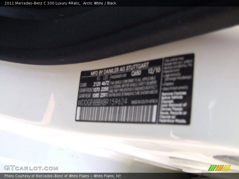 Arctic White / Black 2011 Mercedes-Benz C 300 Luxury 4Matic
