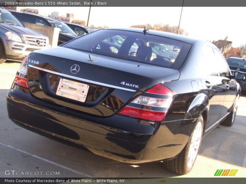 Black / Black 2009 Mercedes-Benz S 550 4Matic Sedan
