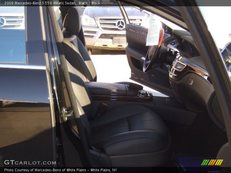 Black / Black 2009 Mercedes-Benz S 550 4Matic Sedan