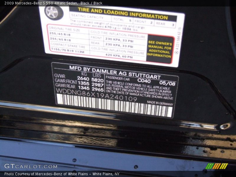Black / Black 2009 Mercedes-Benz S 550 4Matic Sedan
