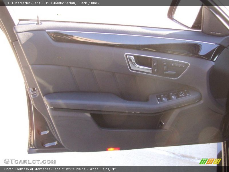 Black / Black 2011 Mercedes-Benz E 350 4Matic Sedan